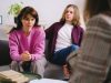 Terapeuta par w Warszawie – kiedy rozmowa z osobą trzecią może pomóc związkowi?